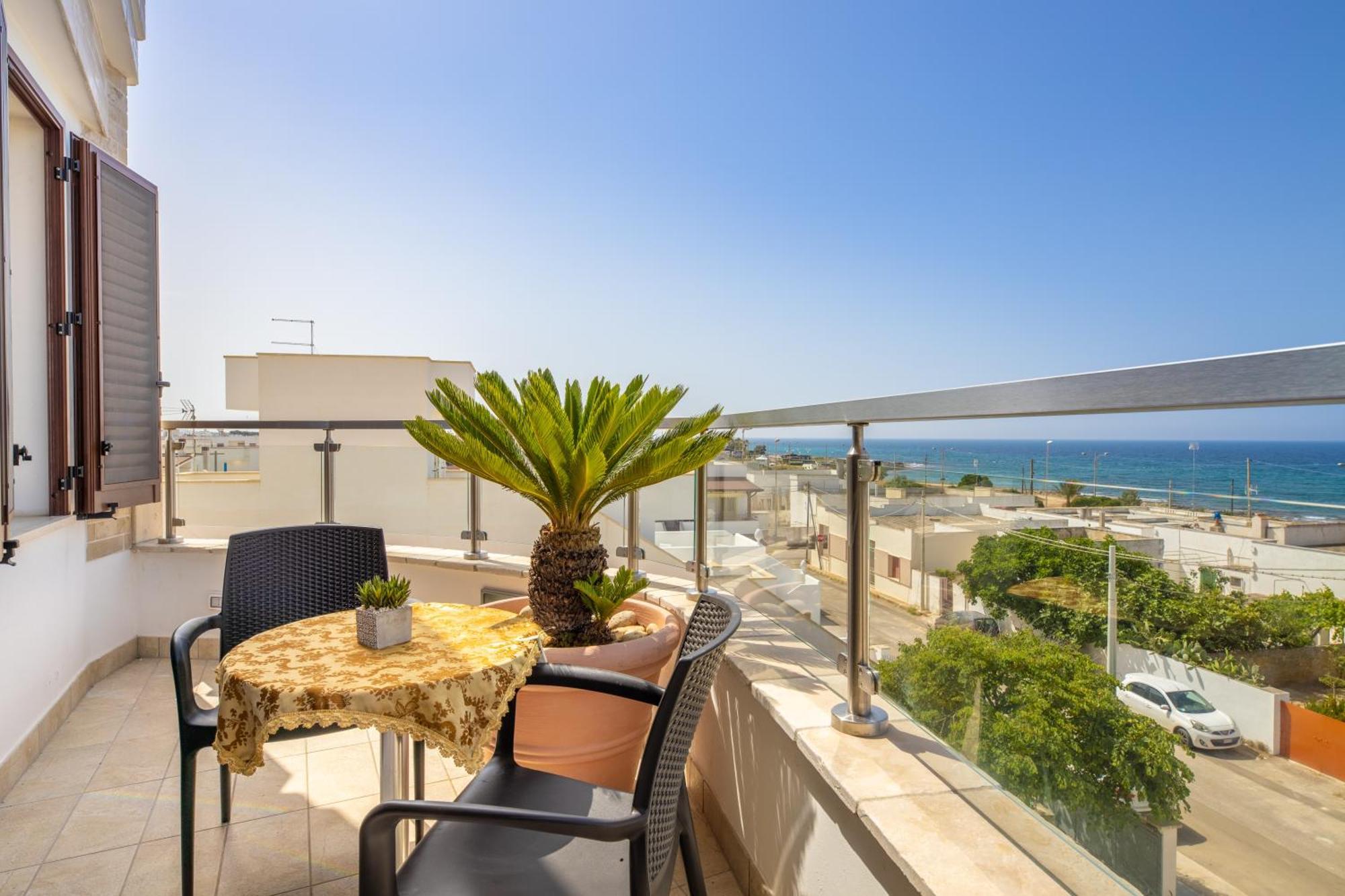 Hotel Salento Mirfran Torre San Giovanni Ugento Exterior photo